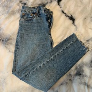 High rise wedgie Levi’s jeans